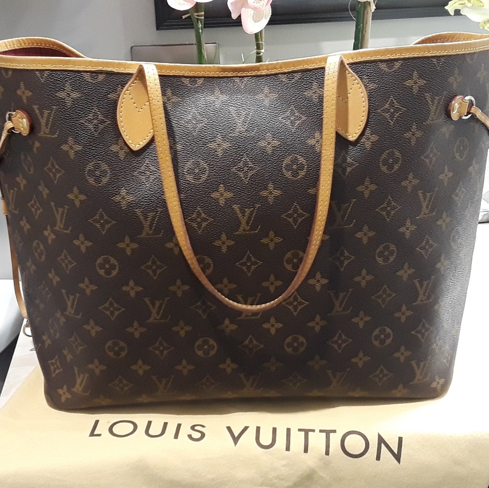Authentic Louis vuitton neverfull GM